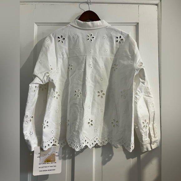 NWT Chicwish Eyelet Shirt - Picture 3 of 6
